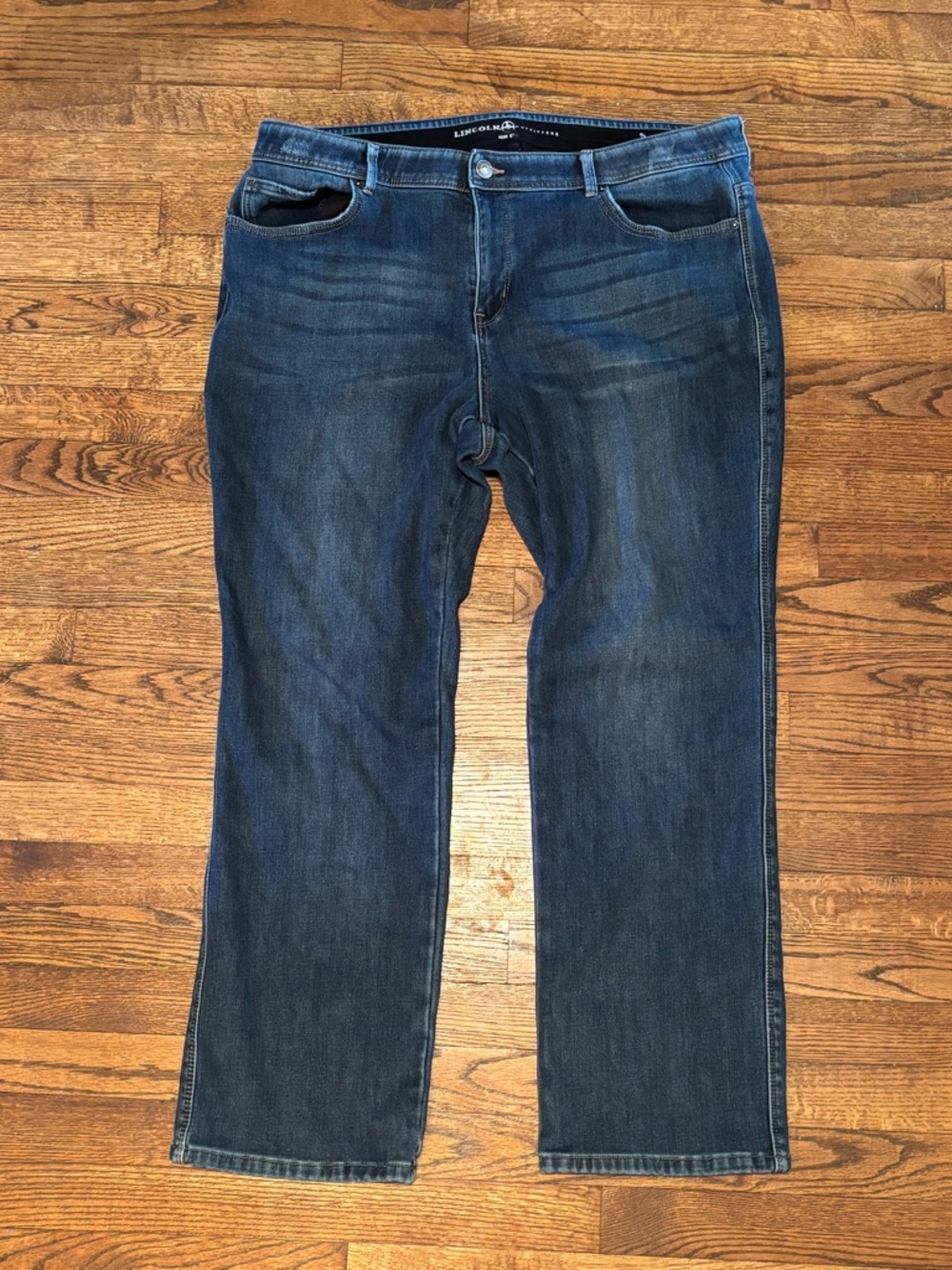 Lincoln Outfitter’s Women's Straight-Leg Jeans 22W in Dark Blue Denim
